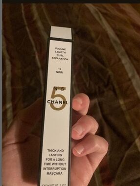 CHANEL No.5 Mascara - In Black Volume And Lash Separate Lasting Mascara